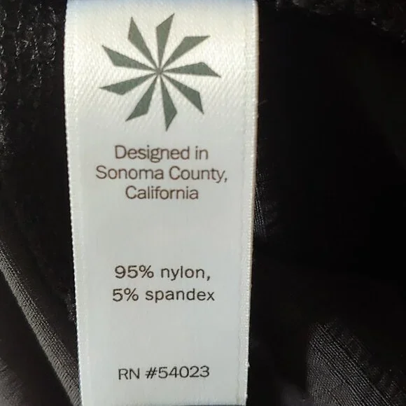 ATHLETA Black Cargo Trekkie Women Shorts Size 2 - Picture 8 of 11